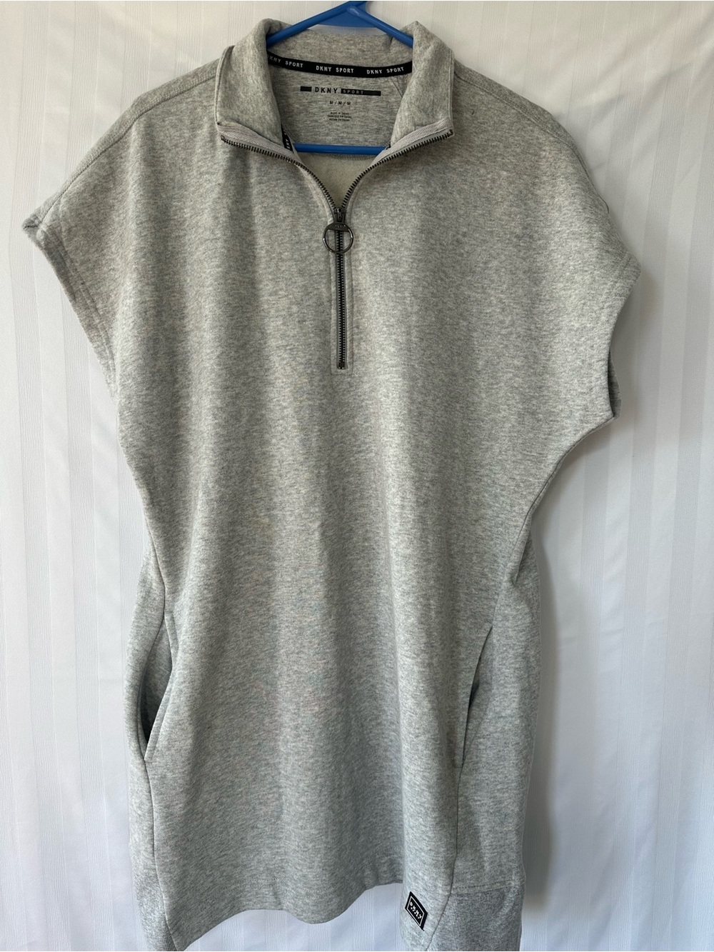 DKNY Sport Women's Light Gray Crew Neck Top